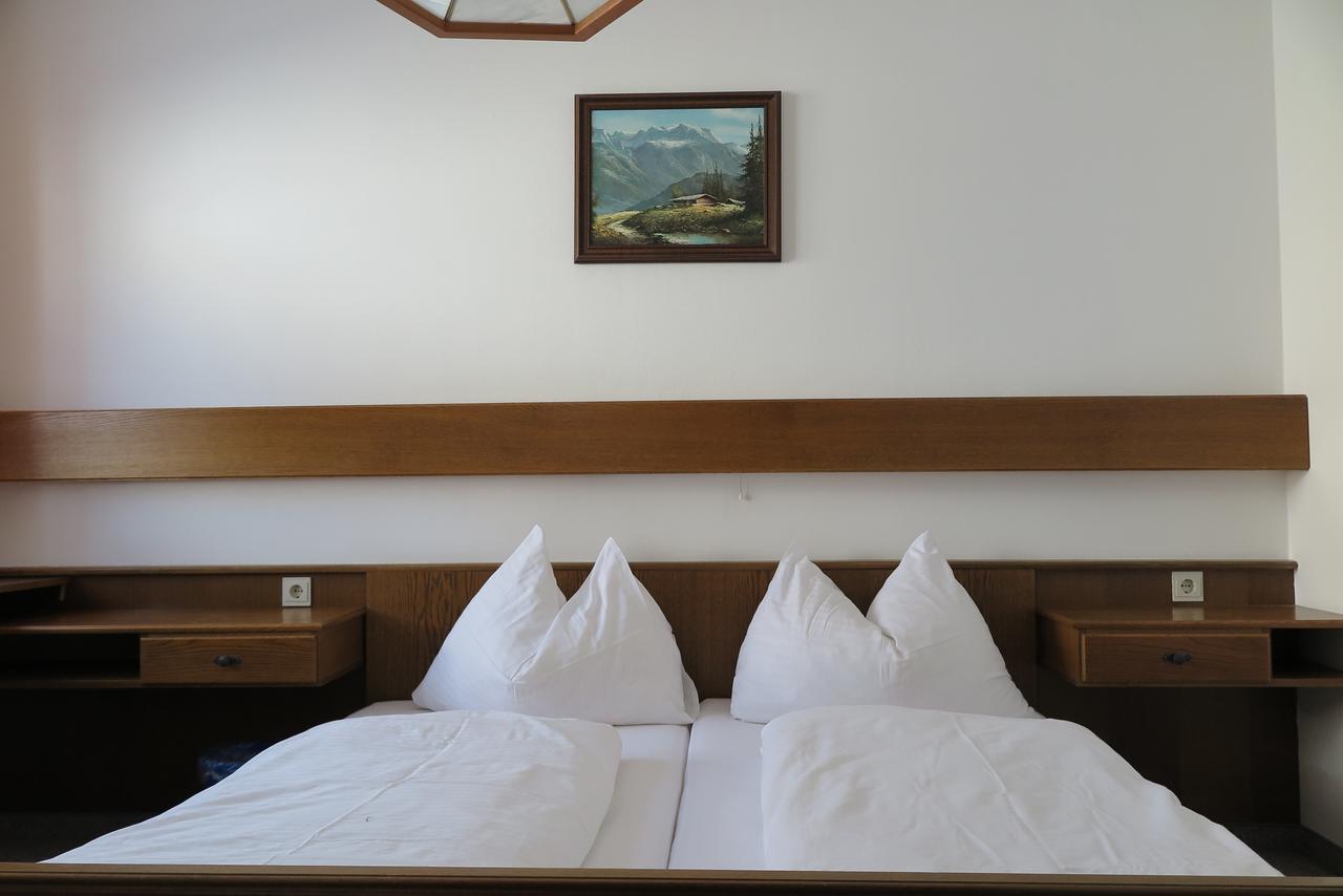 Haus Enzian Apartment Sankt Johann im Pongau Room photo